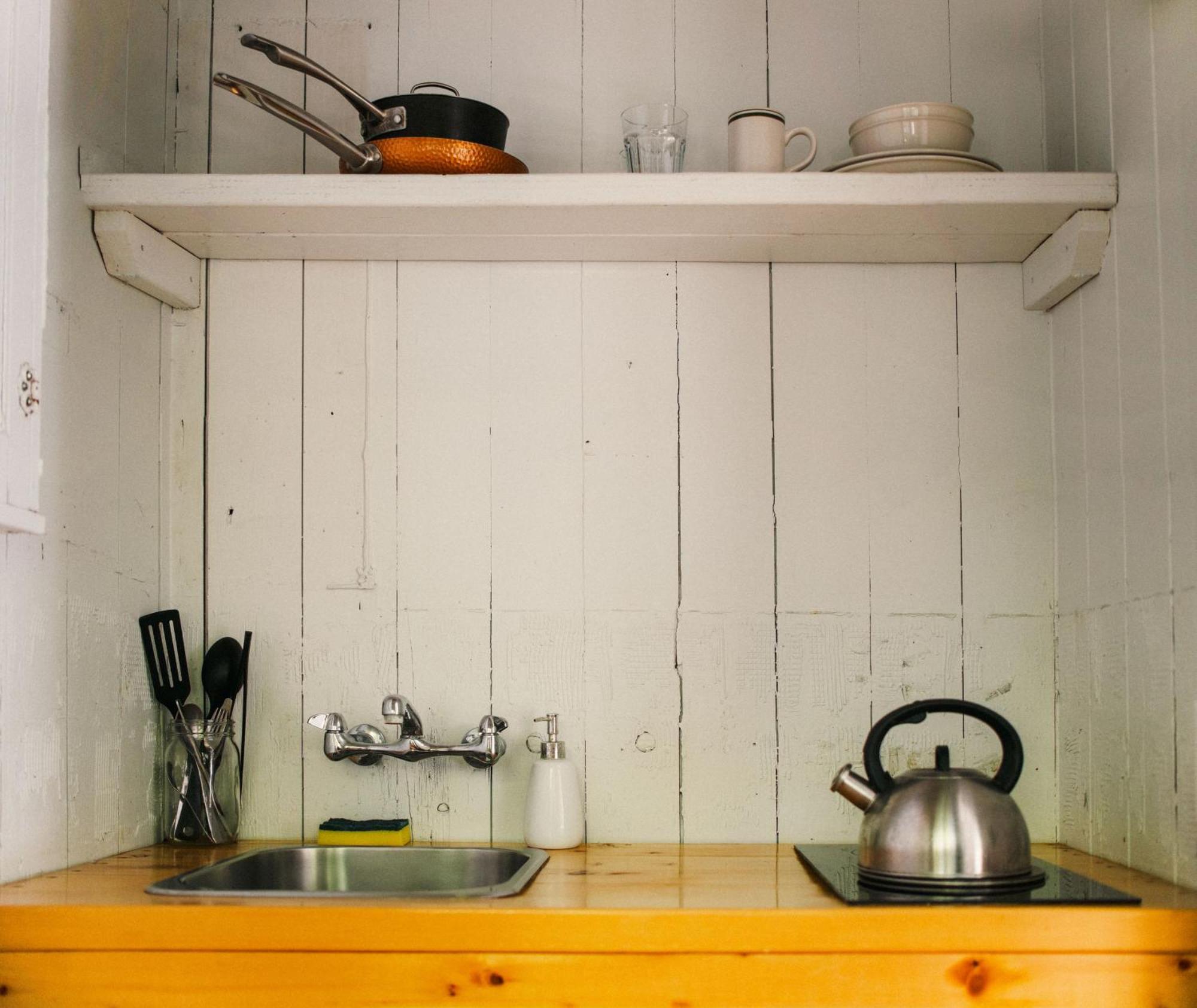 Johnson'S Beach Cabins And Campground Гърнвил Екстериор снимка