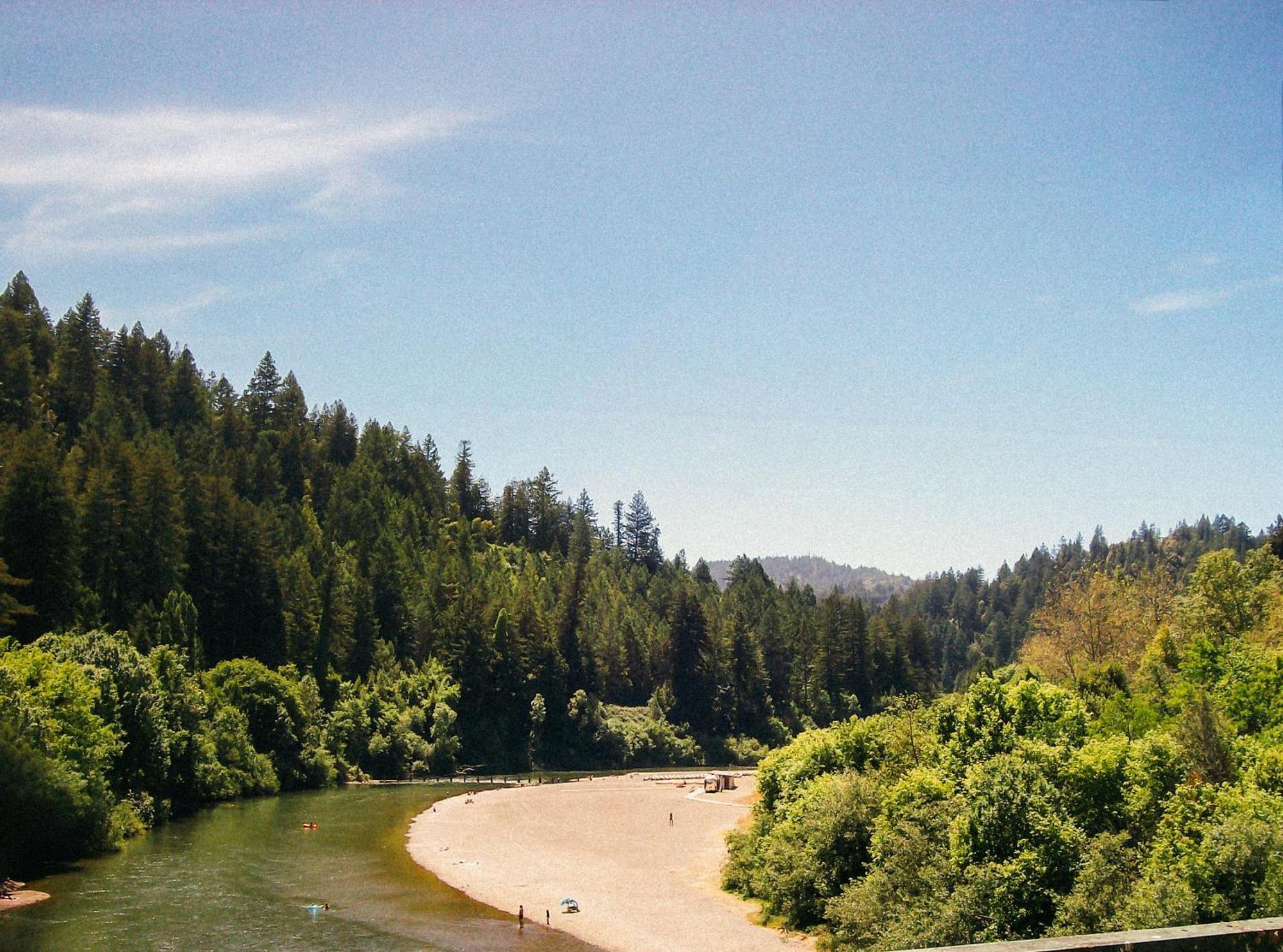 Johnson'S Beach Cabins And Campground Гърнвил Екстериор снимка